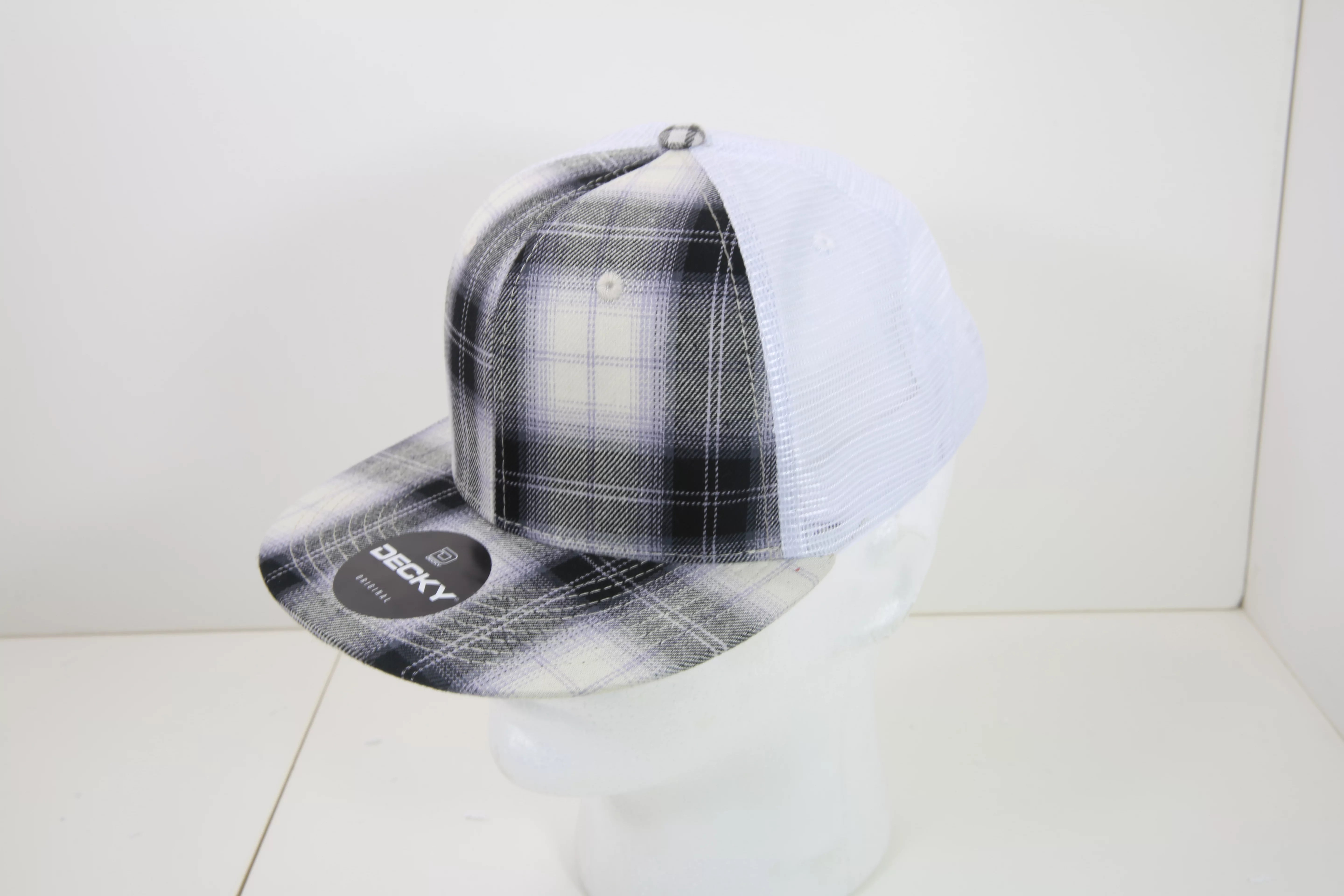 Decky Headwear 6015 in Plaid Patterns, Set 1