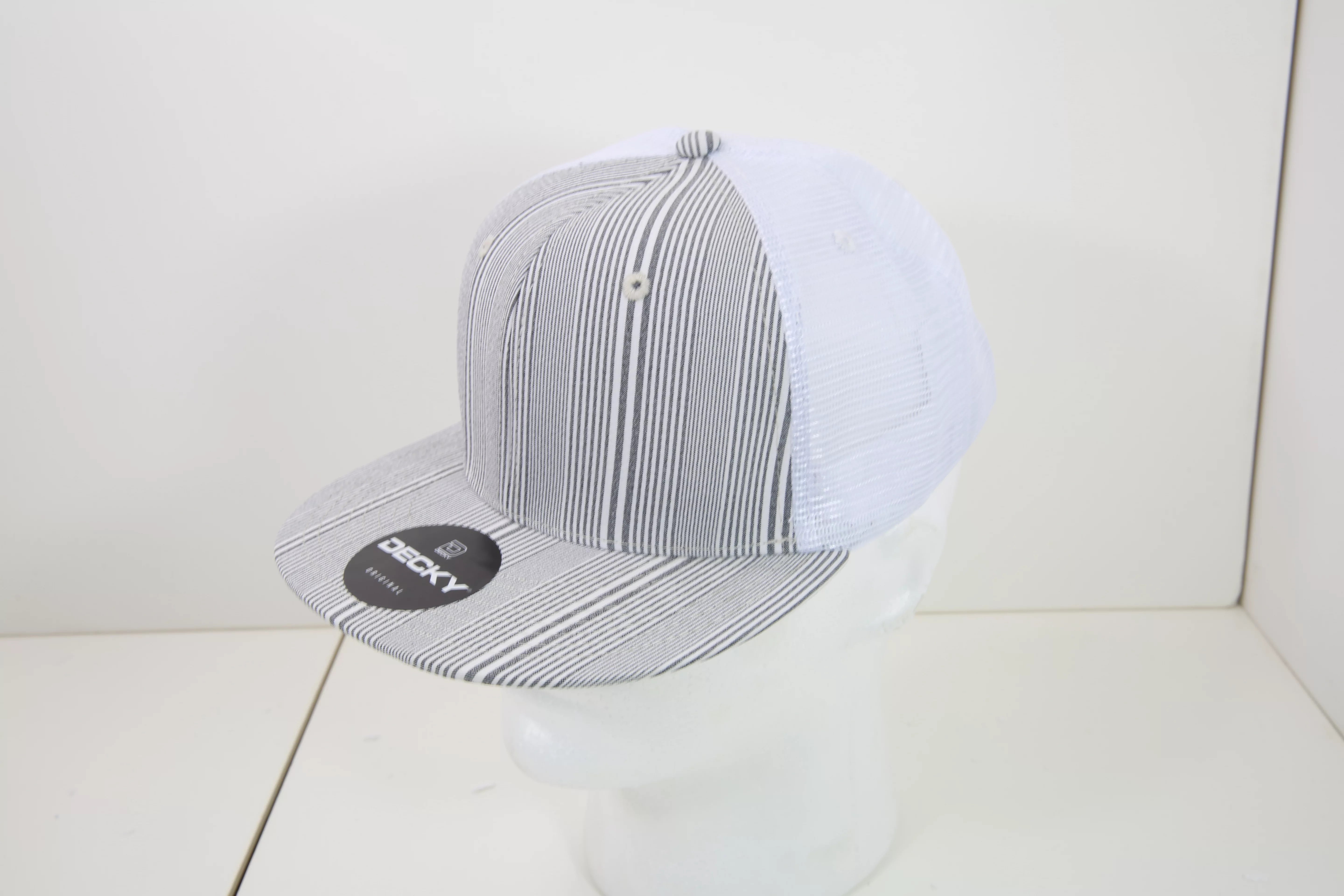 Decky Headwear 6015 in Plaid Patterns, Set 1