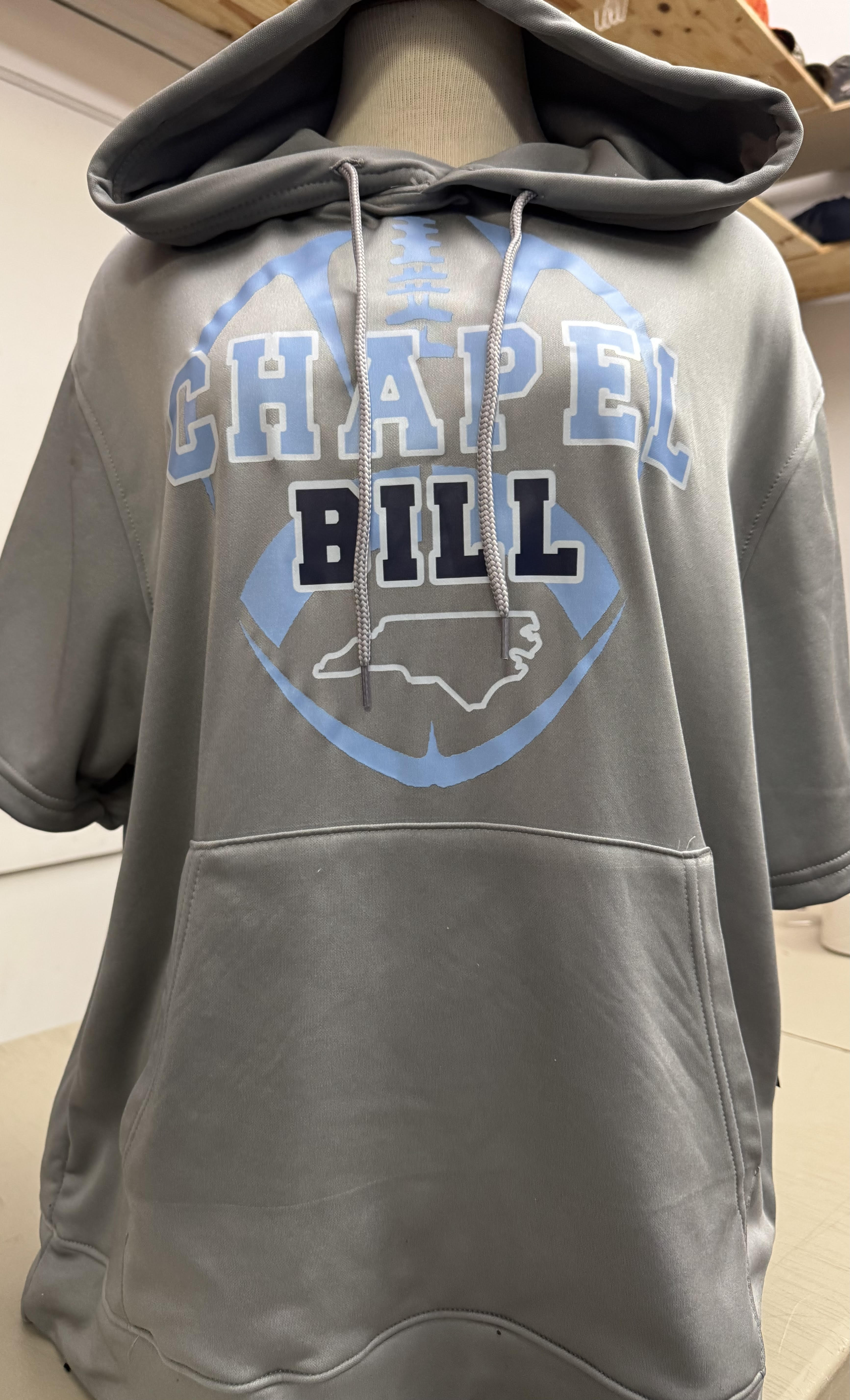 BILL BELICHICK HOODED SHORT SLEEVE SWEATSHIRT
