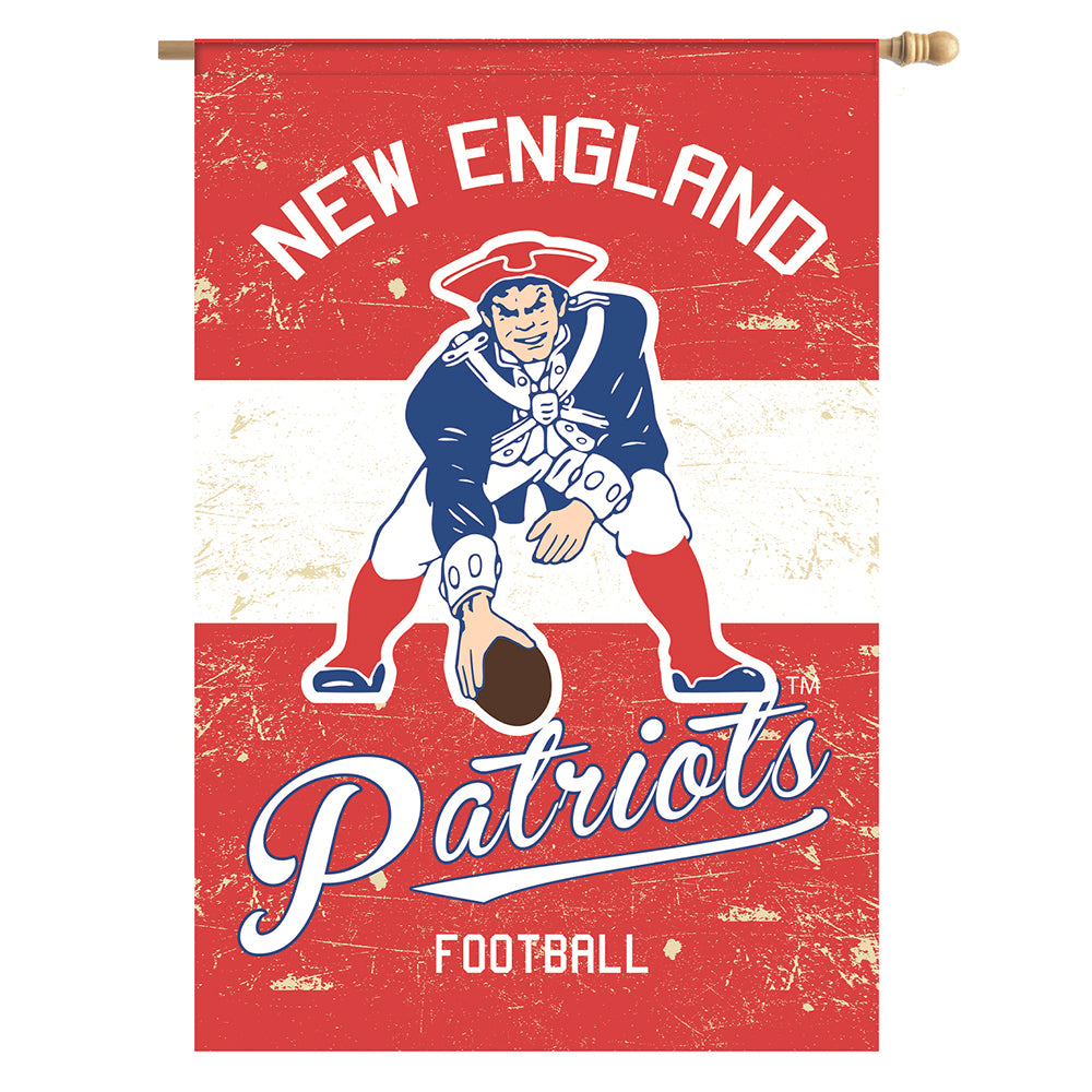New England Pats Vintage Throwback House Flag - AtlanticCoastSports