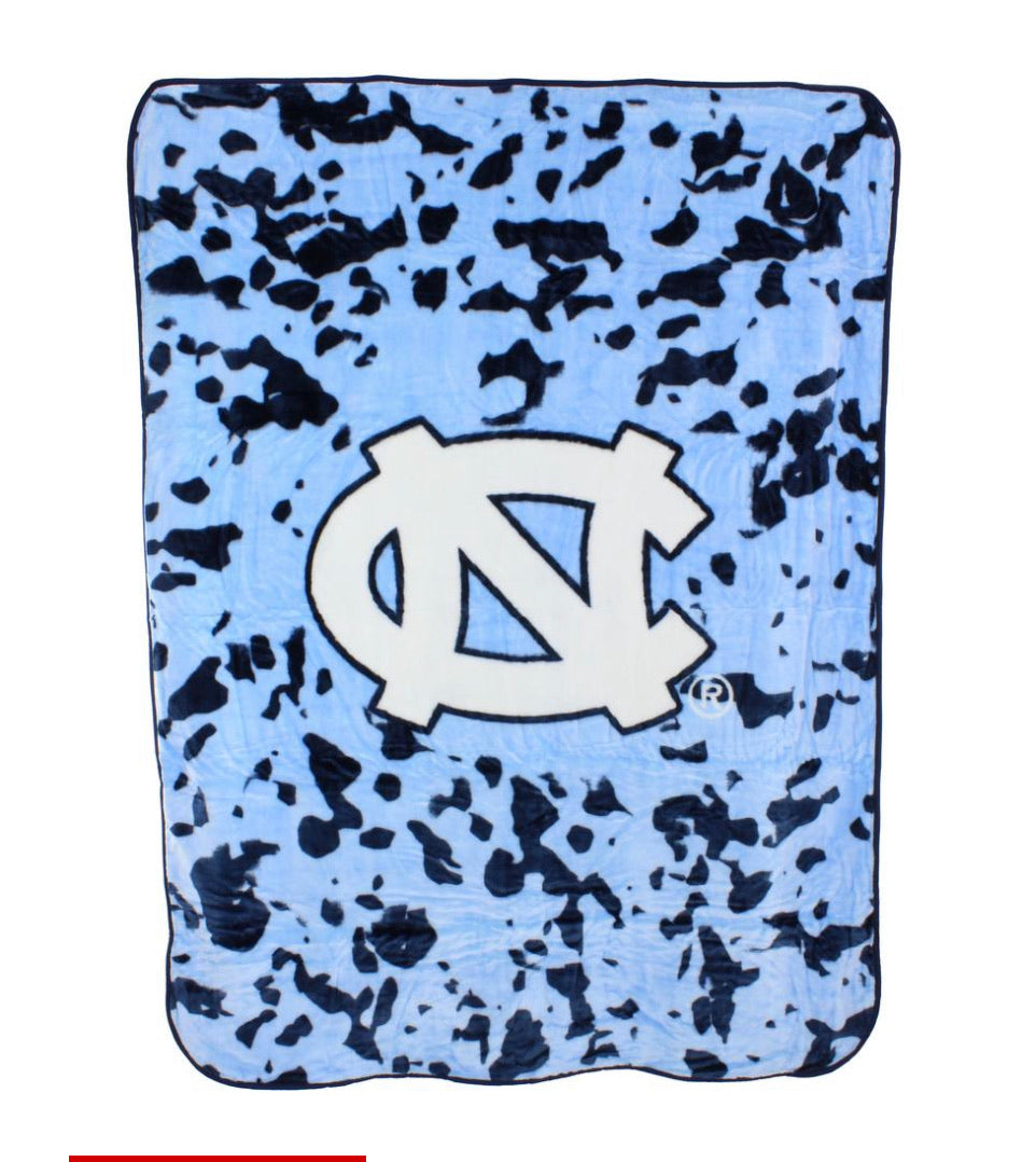 NCAA North Carolina Tar Heels Huge Raschel Throw Blanket - AtlanticCoastSports
