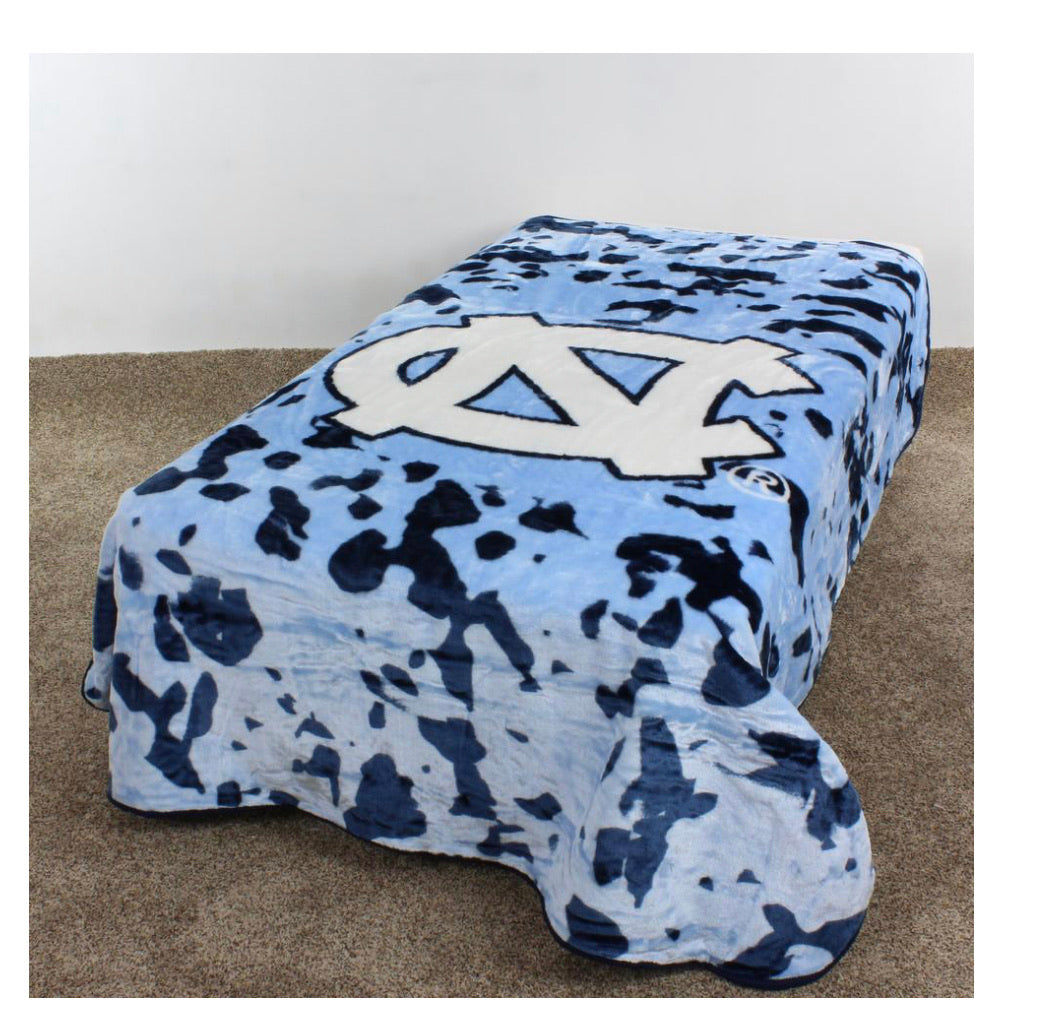 NCAA North Carolina Tar Heels Huge Raschel Throw Blanket - AtlanticCoastSports