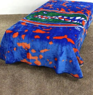 NCAA Florida Gators Huge Raschel Throw Blanket - AtlanticCoastSports