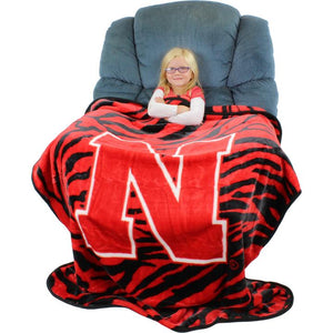 NCAA Nebraska Cornhuskers Huge Raschel Throw Blanket - AtlanticCoastSports